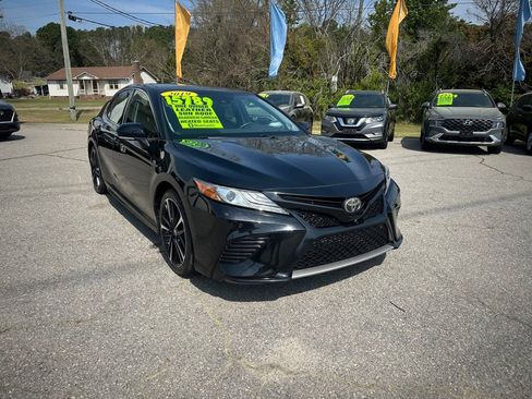 Used 2019 Toyota Camry XSE w/ Driver Assist Package image 7