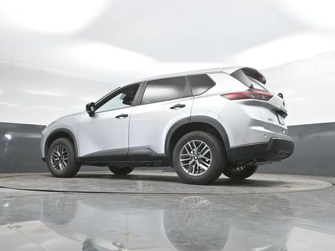 Used 2024 Nissan Rogue S FWD image 48