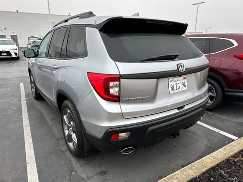 Used 2019 Honda Passport Touring image 4
