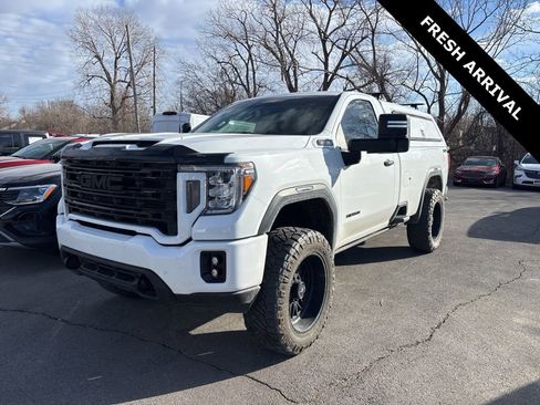 Used 2022 GMC Sierra 2500 Pro w/ Convenience Package image 4