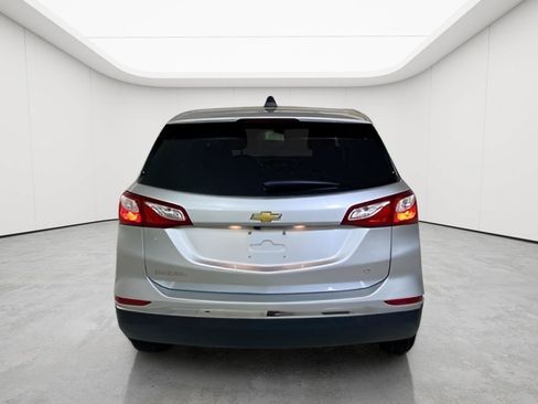 Used 2020 Chevrolet Equinox LT w/ Driver Convenience Package FWD image 18