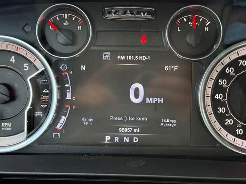 Used 2015 RAM 3500 Laramie w/ Convenience Group AWD/4WD image 13