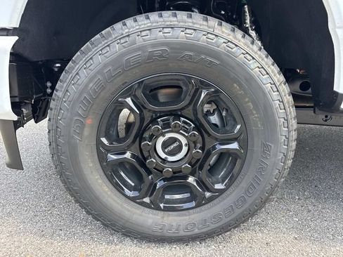 New 2026 Ford F250 XL w/ STX Appearance Package AWD/4WD image 9