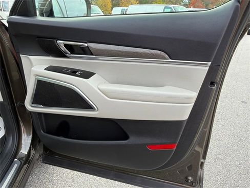 Used 2020 Kia Telluride SX image 14