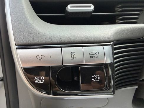 Certified 2023 Hyundai Ioniq 5 Limited AWD/4WD image 14