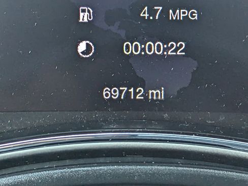 Used 2019 Jeep Grand Cherokee Limited image 19