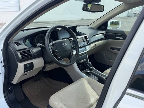Used 2015 Honda Accord EX-L image 12
