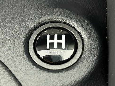 Used 2025 Nissan Z Performance w/ Floor Mat Package image 21