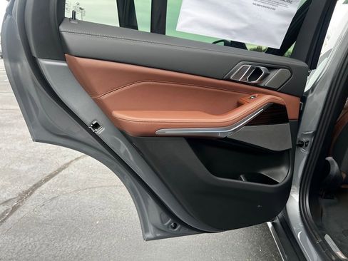 New 2026 BMW X5 sDrive40i w/ Premium Package image 17