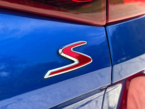 Used 2021 Kia Seltos S FWD image 16