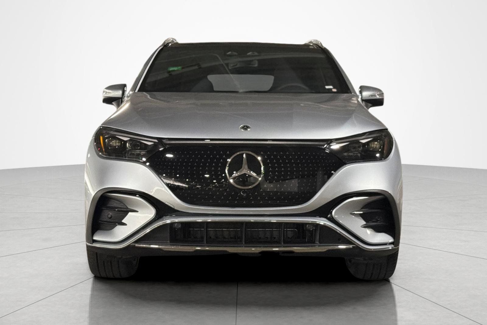 New 2027 Mercedes-Benz EQE 320 4MATIC SUV image 8