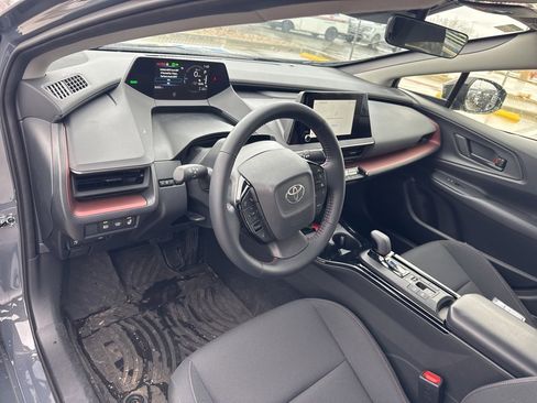 Used 2026 Toyota Prius Plug-In Hybrid image 14