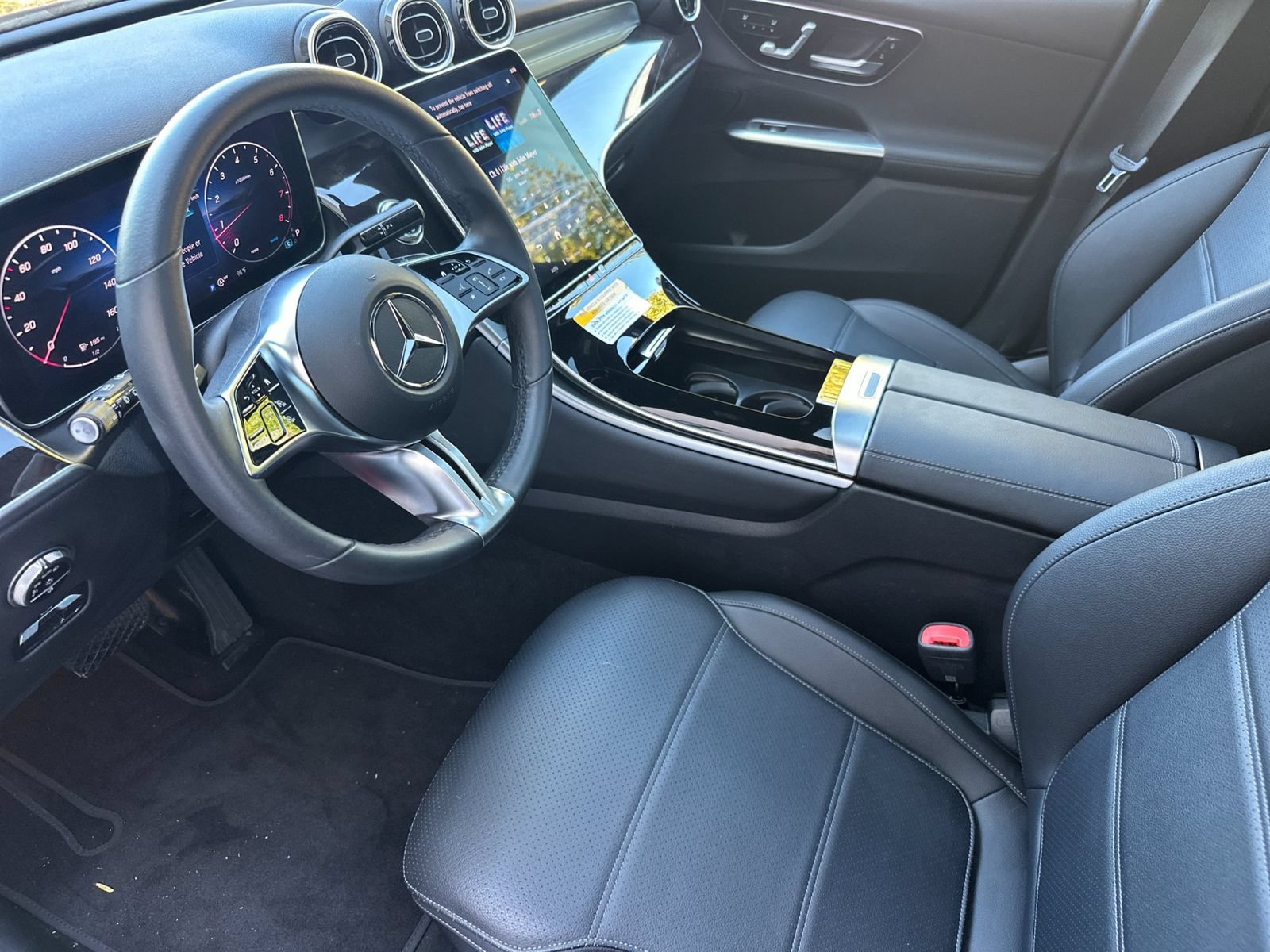 Certified 2026 Mercedes-Benz GLC 300 image 11