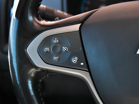 Used 2020 Chevrolet Colorado Z71 image 30