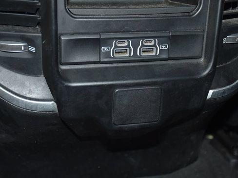 Used 2023 RAM 1500 Big Horn AWD/4WD image 25