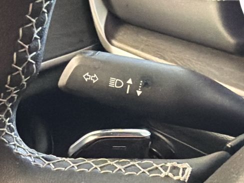 Used 2024 Jeep Grand Cherokee L Limited w/ Luxury Tech Group II image 44