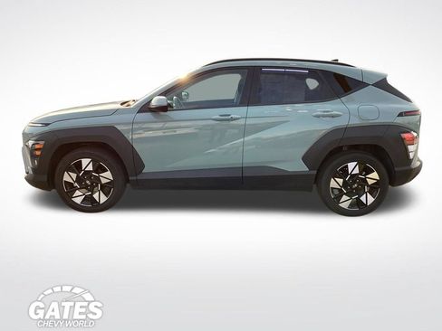 Used 2025 Hyundai Kona SEL FWD image 6