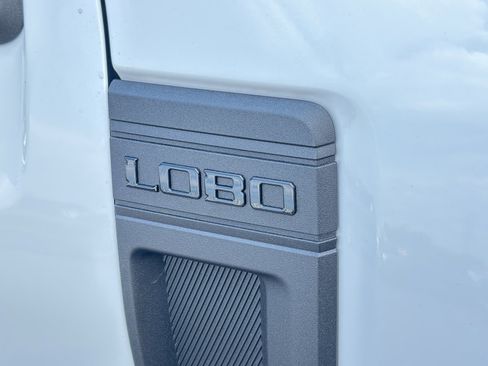 New 2025 Ford Maverick Lobo image 9