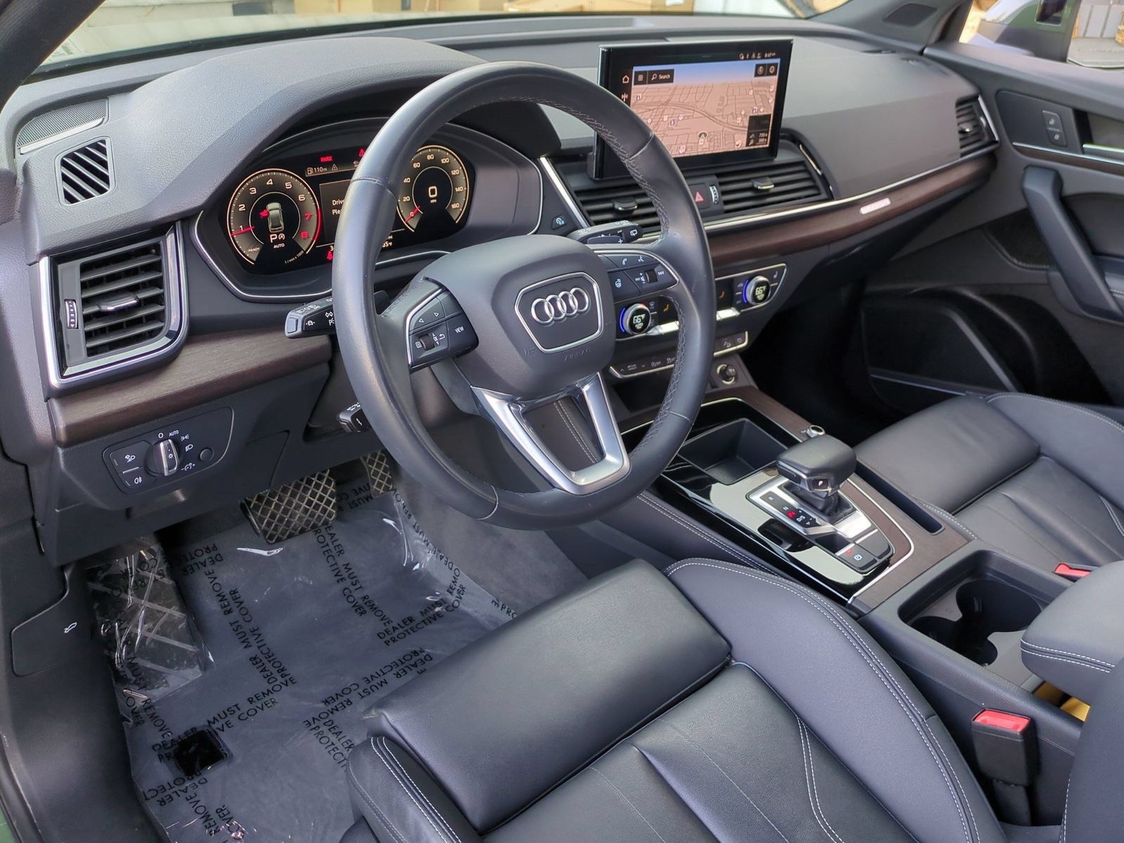 Used 2023 Audi Q5 2.0T Premium Plus w/ Premium Plus Package AWD/4WD image 15