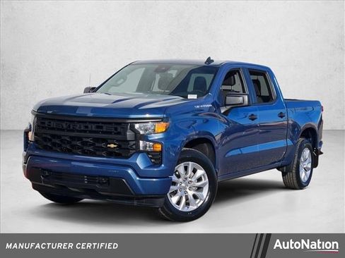 Used 2024 Chevrolet Silverado 1500 Custom image 1