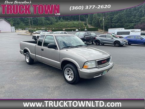 Used 2002 GMC Sonoma SLS w/ Marketing Option Pkg RWD image 8