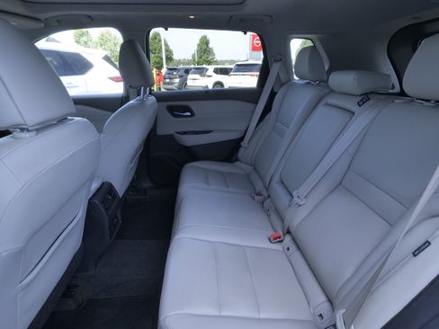 Used 2022 Nissan Rogue SL w/ SL Premium Package AWD/4WD image 14