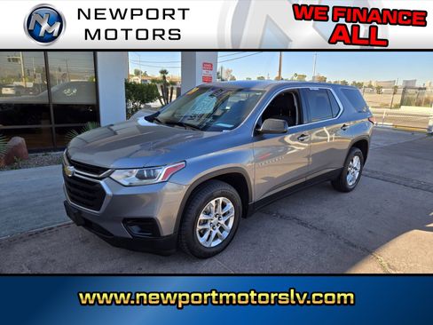 Used 2019 Chevrolet Traverse LS w/ LPO, Cargo Package image 1