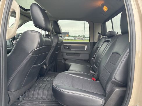 Used 2019 RAM 1500 Classic Warlock AWD/4WD image 10