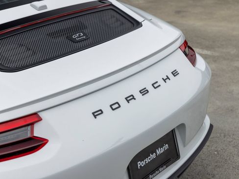 Certified 2018 Porsche 911 GT3 RWD image 20