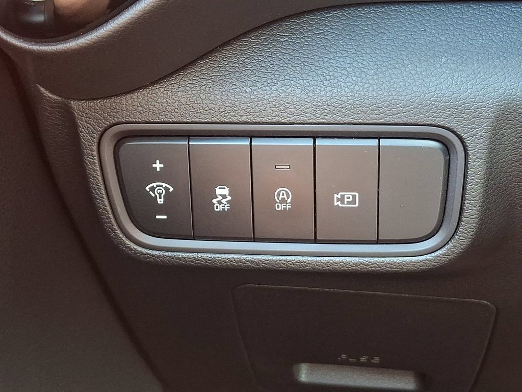Used 2025 Kia Soul GT-Line FWD image 24