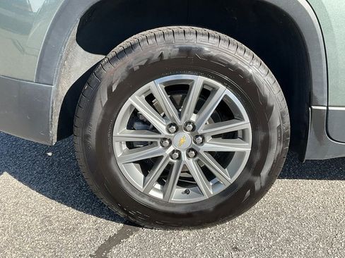 Used 2023 Chevrolet Traverse LT w/ LPO, Floor Liner Package image 26
