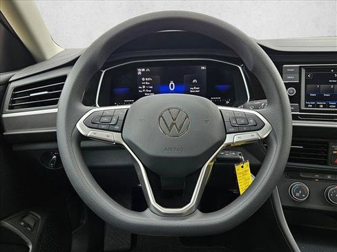 Used 2022 Volkswagen Jetta S FWD image 9