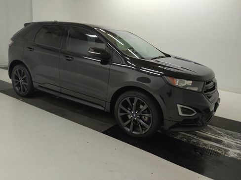 Used 2015 Ford Edge Sport w/ Equipment Group 401A AWD/4WD image 11
