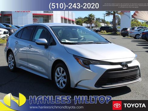 Used 2024 Toyota Corolla LE image 5