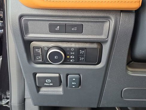 Certified 2024 Ford Expedition Max Platinum AWD/4WD image 19