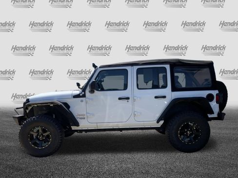 Used 2018 Jeep Wrangler Unlimited Sport AWD/4WD image 7