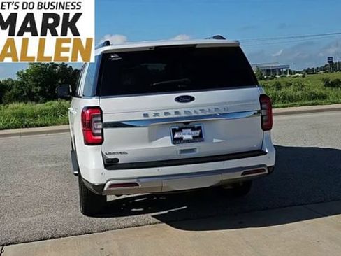 Used 2023 Ford Expedition Limited AWD/4WD image 7