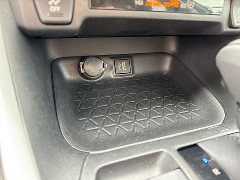 Used 2024 Toyota RAV4 XLE image 53