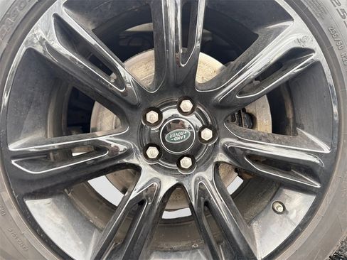 Used 2020 Land Rover Range Rover Velar S image 20