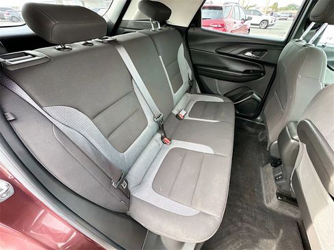 Used 2023 Chevrolet TrailBlazer LT w/ Convenience Package image 24