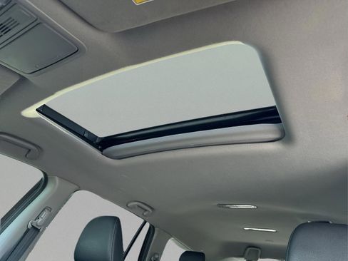 Used 2022 Honda Pilot EX-L image 32