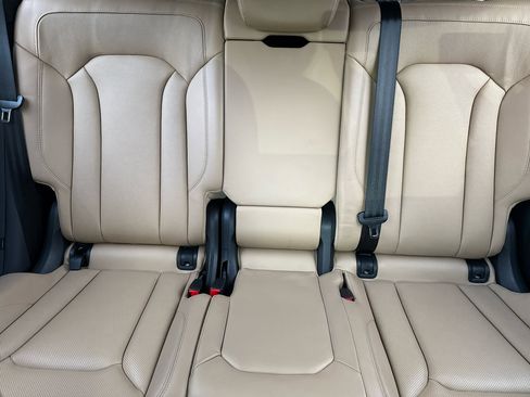 Used 2021 Audi Q8 Prestige w/ Prestige Package image 60