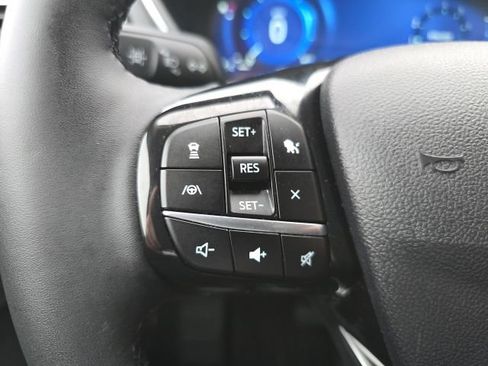 Certified 2022 Ford Escape Titanium AWD/4WD image 23