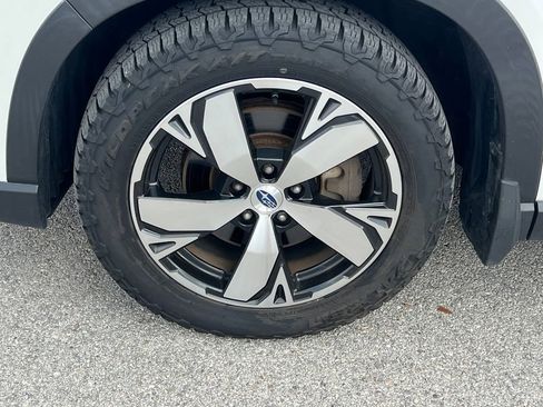 Used 2021 Subaru Forester Touring image 9