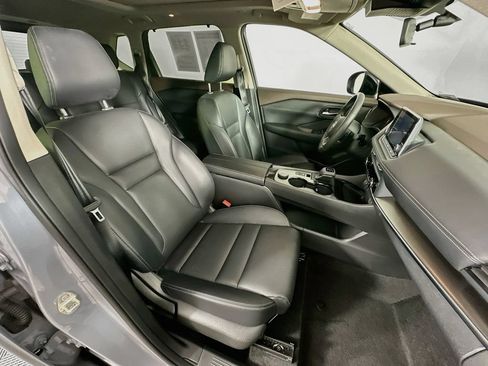 Certified 2023 Nissan Rogue SV w/ SV Premium B Package AWD/4WD image 37