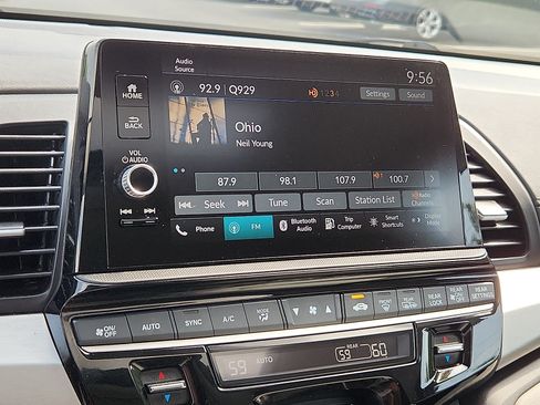 Certified 2025 Honda Odyssey EX-L image 18