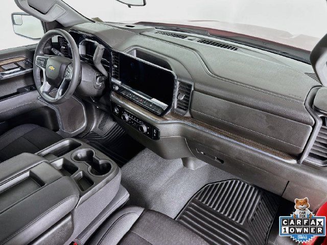 Used 2024 Chevrolet Silverado 1500 LT AWD/4WD image 29