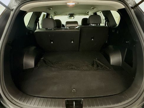 Used 2023 Hyundai Santa Fe SE image 29