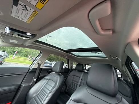 Used 2023 Kia Sportage SX FWD image 31