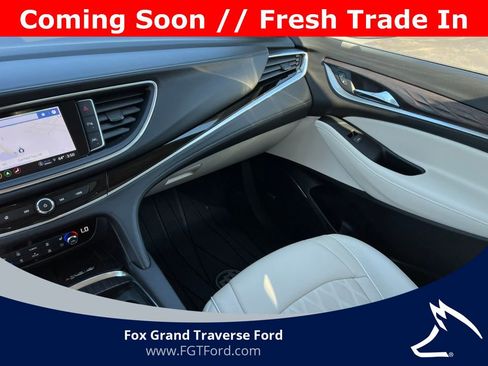 Used 2023 Buick Enclave Avenir w/ Trailering Package, 5000 lbs. AWD/4WD image 33